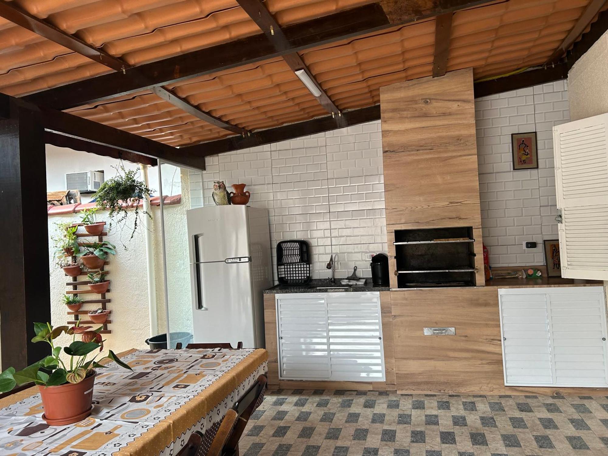 Casa De Praia Em Guaruja A 200 Metros Do Mar Buitenkant foto